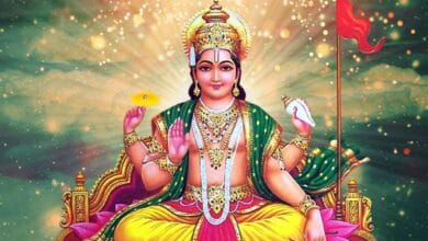 Surya: Hindu Mitolojisinde Güneş Tanrısı ve Işığın Efendisi 57 Surya hint mitolojisi