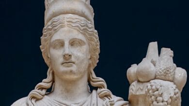 Tyche: Antik Yunan Mitolojisinde Şansın ve Kaderin Koruyucusu 37 Tyche yunan mitolojisi