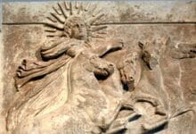 Helios: Antik Yunan Güneş Tanrısı ve Işık Sahibinin Efsanevi Hikayesi 25 Helios yunan mitolojisi