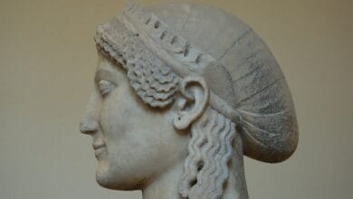 Persephone: Baharın ve Ölümün Mitolojik Dönüşümü 40 Persephone yunan mitolojisi