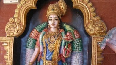 Bhumi Devi (Bhumi) 22 Bhumi, (Bhu, Bhumi-devi, Bhūmīdevī, Bhu-devi, Bhū Devī) hint mitolojisi