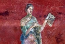 Clio: Zeus'un Kızı 50 Clio yunan mitolojisi