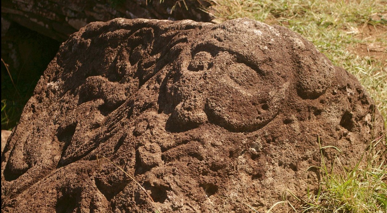 Makemake: Rapa Nui Mitolojisinin Yaratıcı Tanrısı ve Kuş Adam Kültünün Lideri