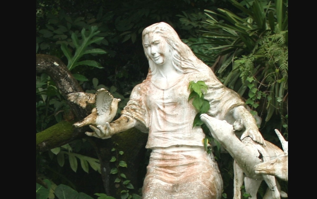 Maria Makiling: Filipinlerin Efsanevi Dağ Perisi ve Doğanın Koruyucusu