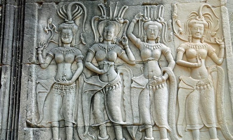 Devata: Hindu–Budist Geleneklerde Küçük Deva – Koruyucu Ruhlar 10 Devata: Hindu–Budist Geleneklerde Küçük Deva – Koruyucu Ruhlar