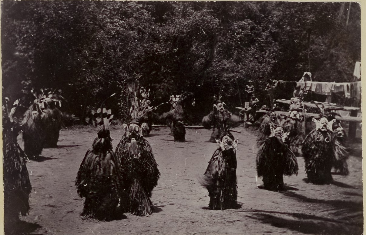 Hudoq: Dayak Bahau’nın Bereket Maskeli Tohum Dansı