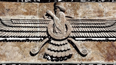 Ahura Mazda: Işığın Efendisi ve Zerdüştîliğin Kozmik Mimarı 37 Ahura Mazda: Işığın Efendisi ve Zerdüştîliğin Kozmik Mimarı